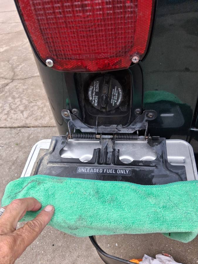 Jeep-wrangler-sport-1993-green-4