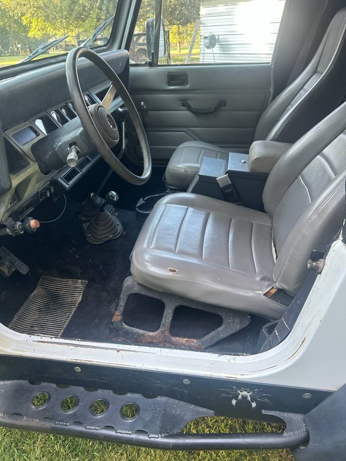 Jeep-wrangler-sport-1994-white-4