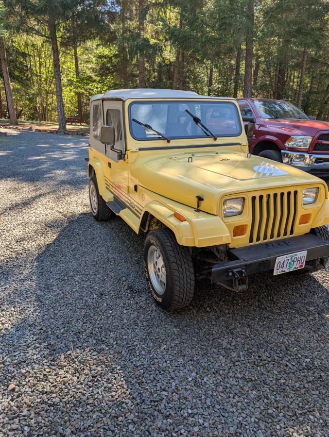 Jeep-wrangler-sport-islander-1989-yellow-2