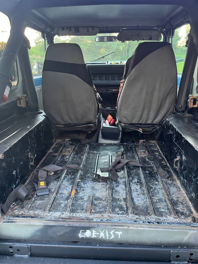 Jeep-wrangler-sw-1991-11