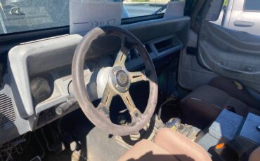 Jeep-wrangler-yj-1989-6