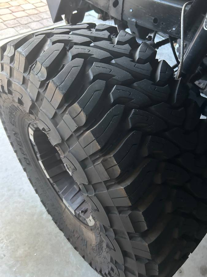 Jeep-wrangler-yj-1989-grey-4