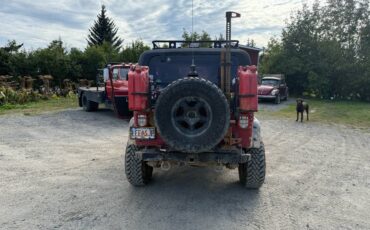 Jeep-wrangler-yj-1989-red-4