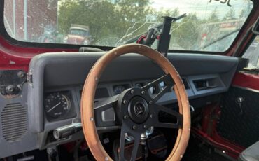 Jeep-wrangler-yj-1989-red-8