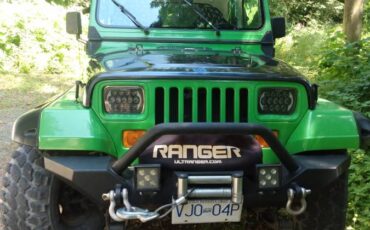 Jeep-wrangler-yj-1990-green-5