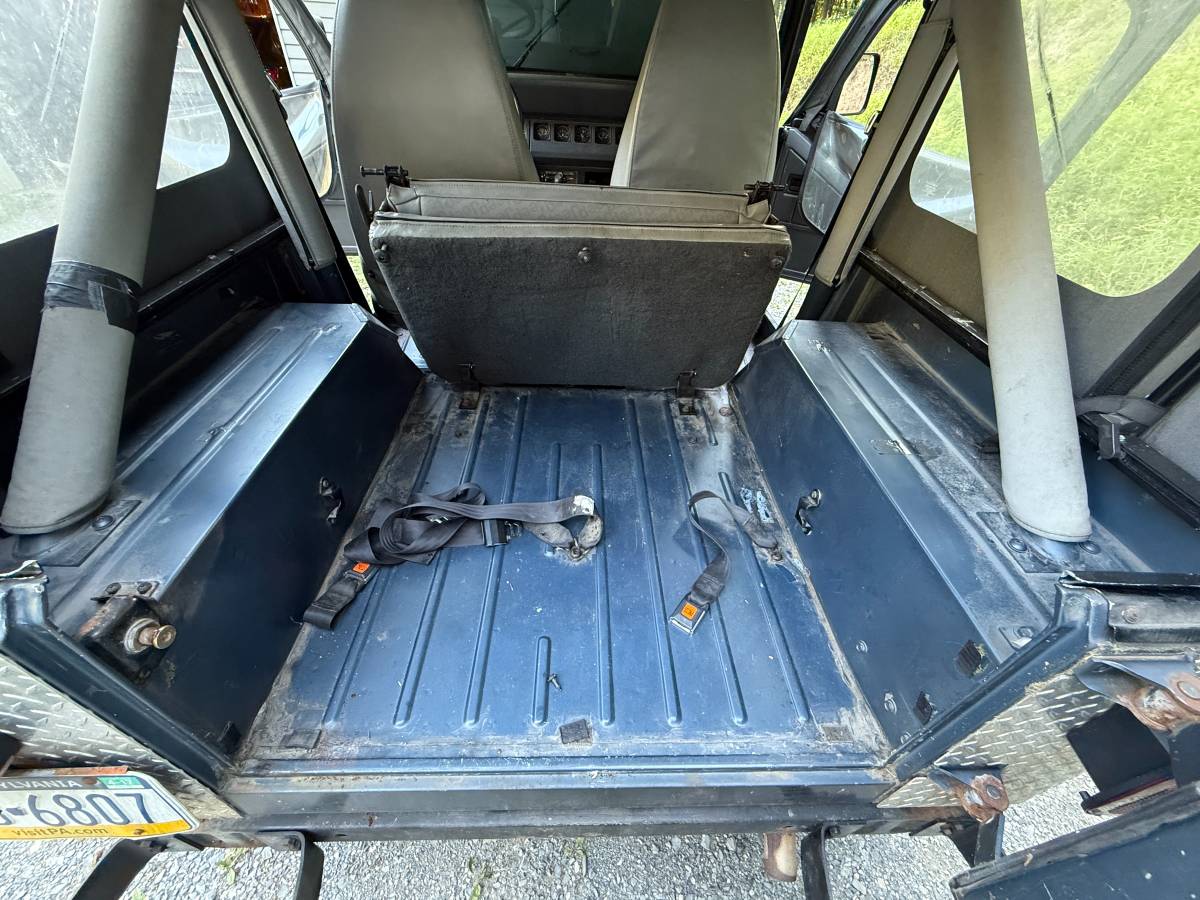 Jeep-wrangler-yj-1991-3