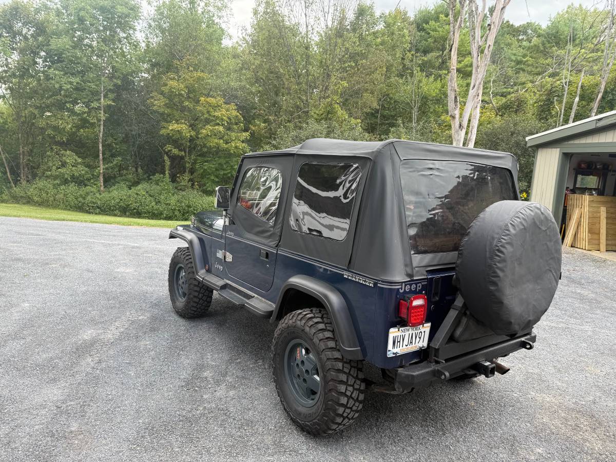 Jeep-wrangler-yj-1991-blue-7