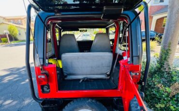 Jeep-wrangler-yj-1995-red-10