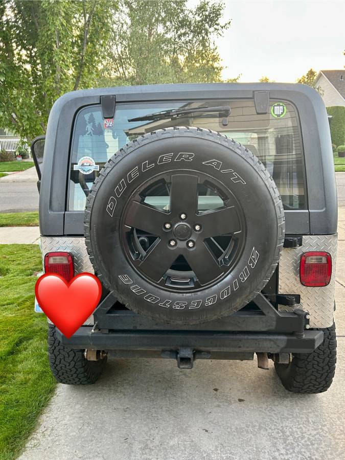 Jeep-wrangler-yj-s-1995-black-4
