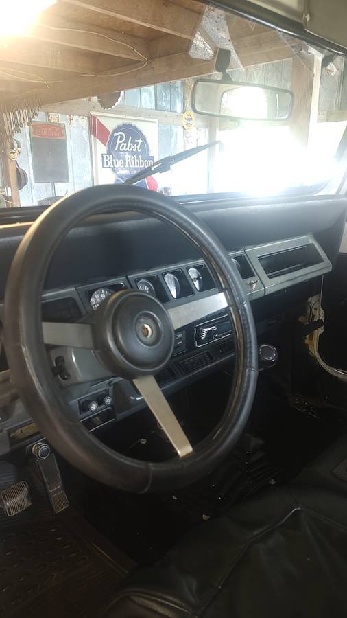 Jeep-wrangler-yj-sport-1991-2