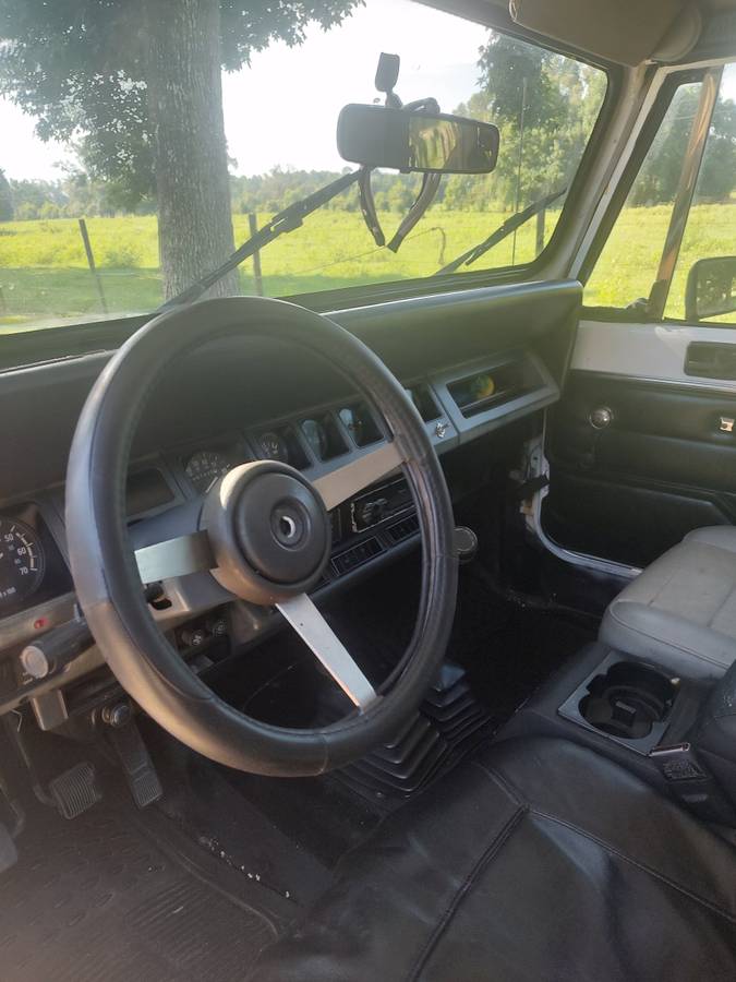 Jeep-wrangler-yj-sport-1991-8