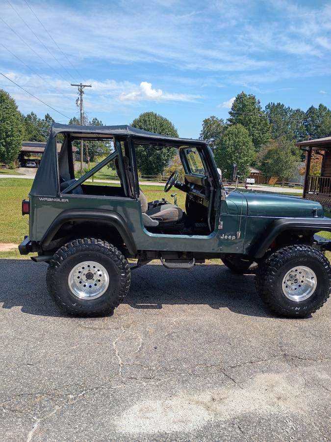 Jeep-yj-1987-green-5