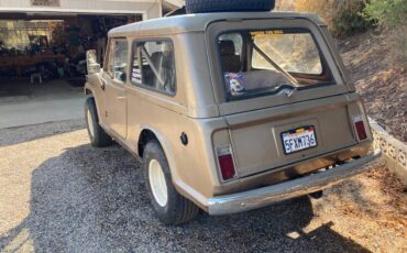 Jeepster-commando-1968-brown-1