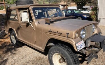Jeepster-commando-1968-brown