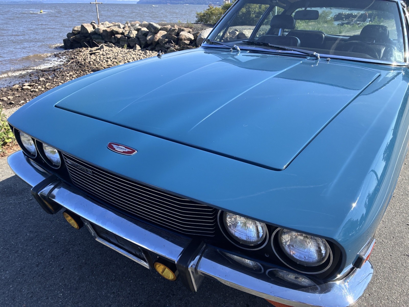 Jensen-Interceptor-Mk-III-1972-10