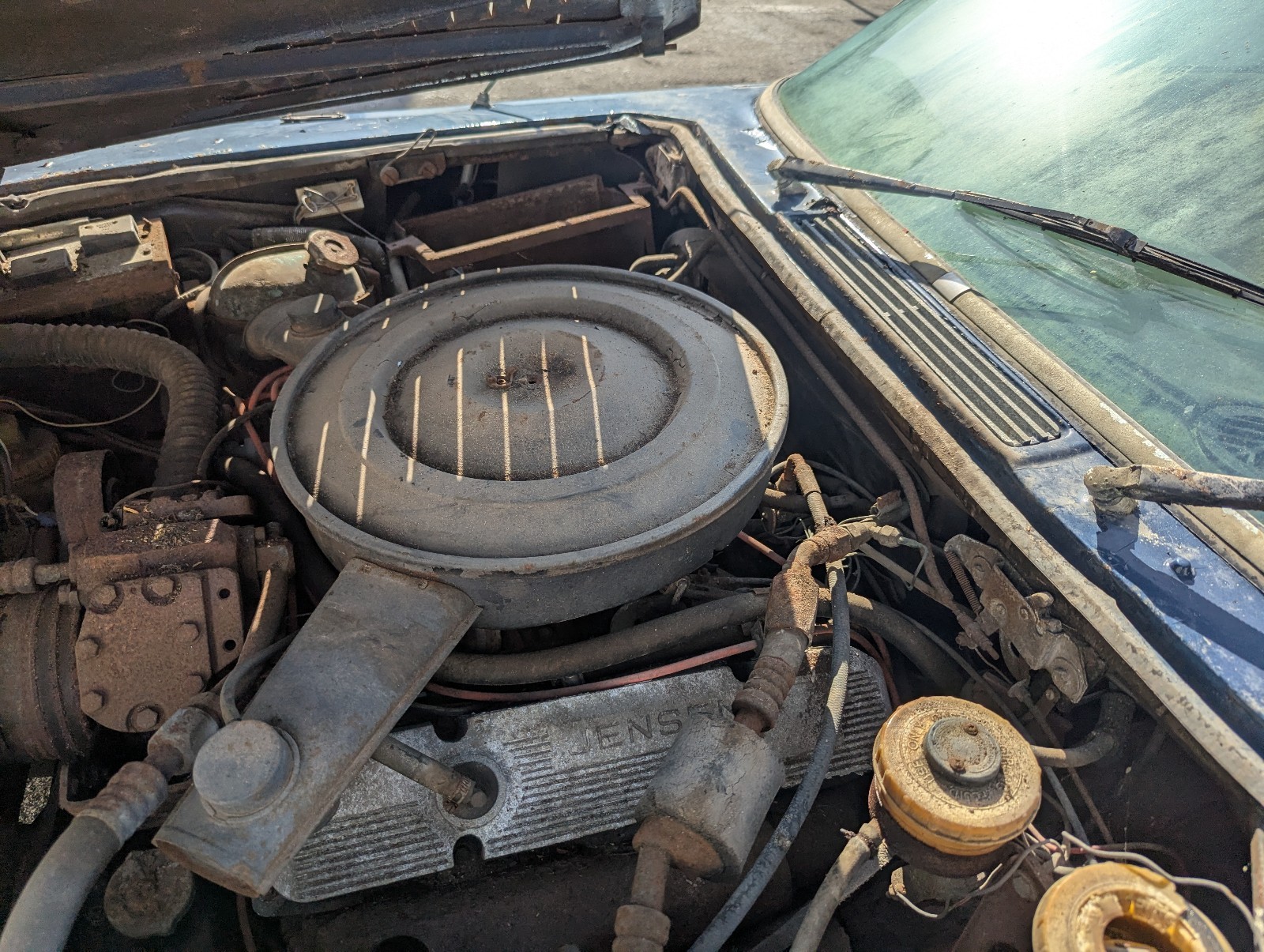Jensen-Interceptor-Mk-III-1974-20