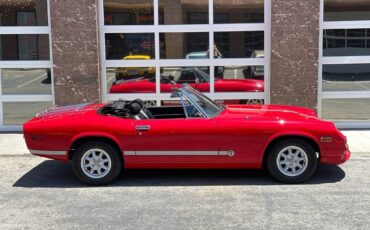 Jensen-jensen-healey-1974-red-1