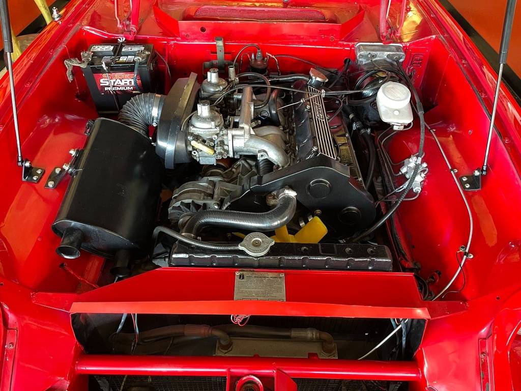 Jensen-jensen-healey-1974-red-14