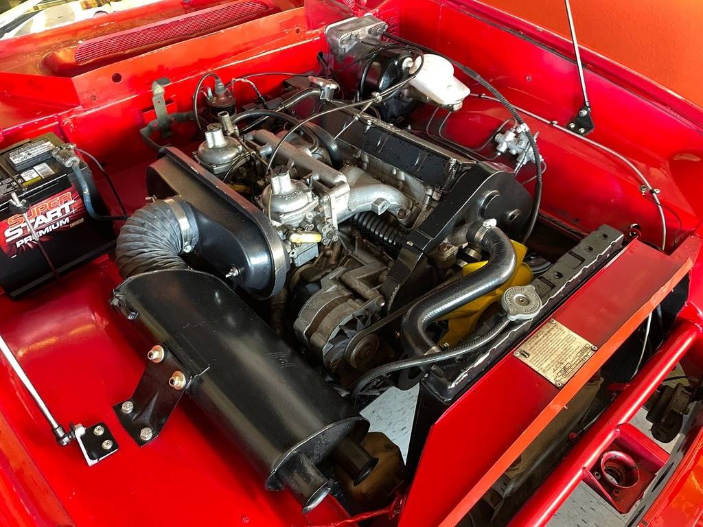Jensen-jensen-healey-1974-red-16