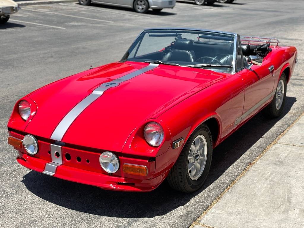 Jensen-jensen-healey-1974-red