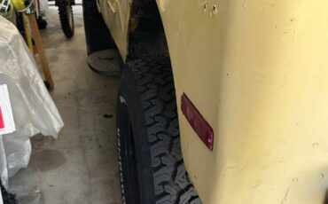 Jepp-cj-5-1973-yellow-14