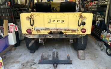 Jepp-cj-5-1973-yellow-9