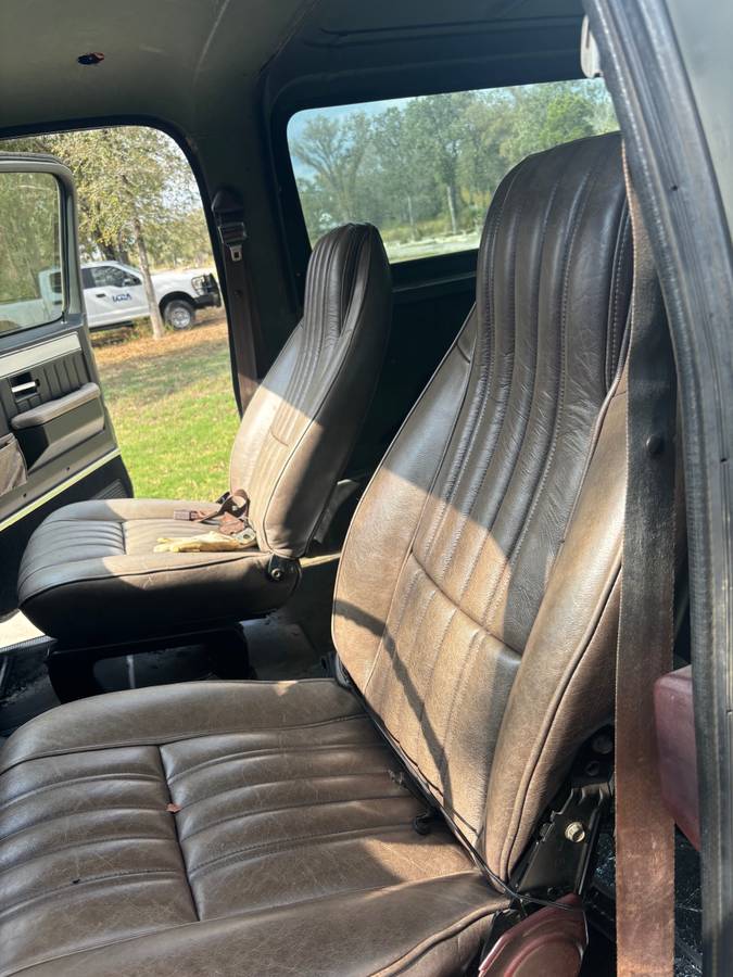 K5-blazer-diesel-1986-custom-10
