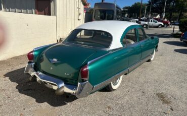 Kaiser-Manhattan-1953-Sedan-4