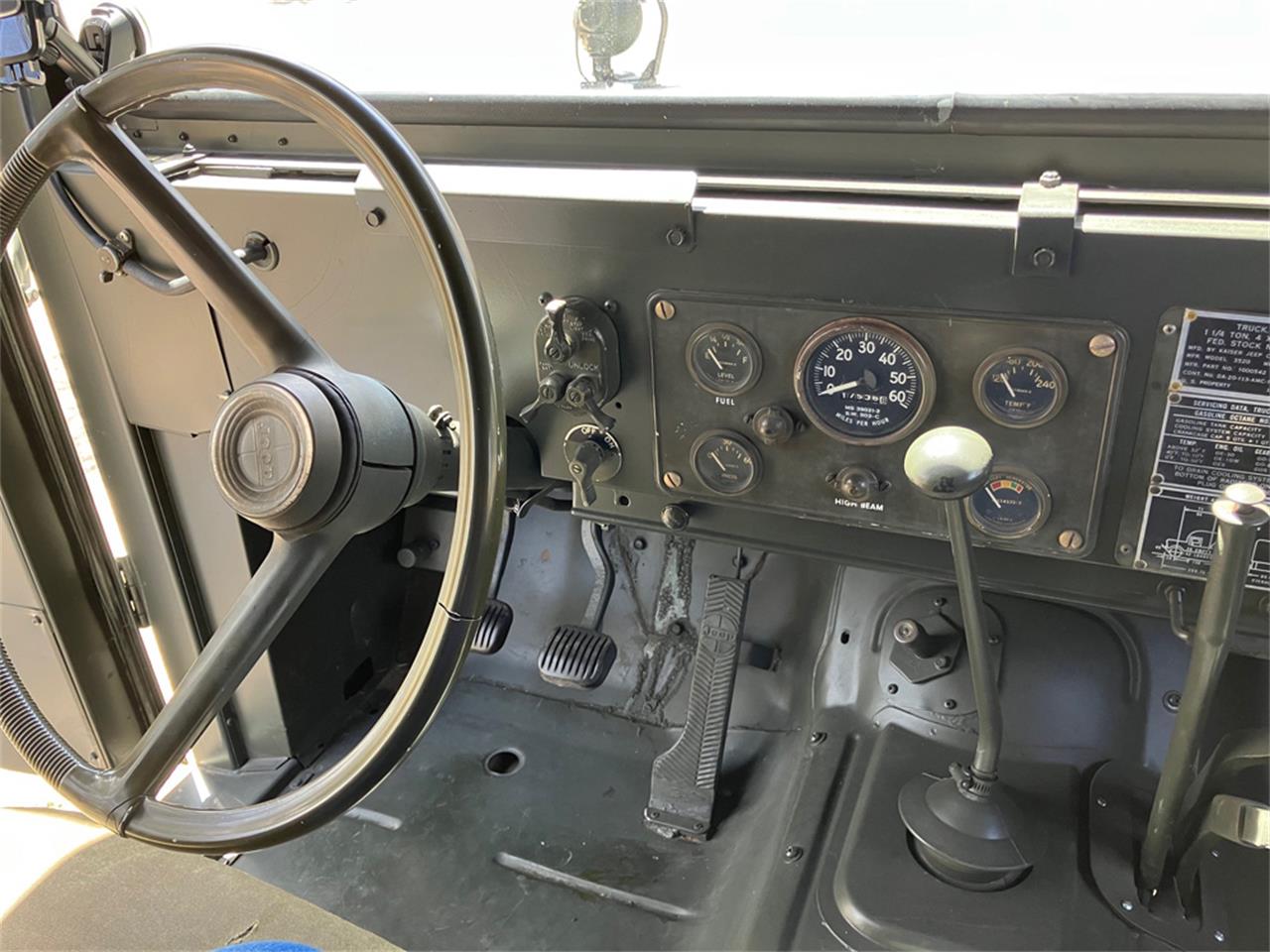 Kaiser-Military-vehicle-1967-Army-Green-Tan-13