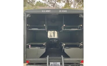 Kaiser-Military-vehicle-1967-Army-Green-Tan-4