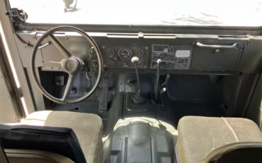 Kaiser-Military-vehicle-1967-Army-Green-Tan-6