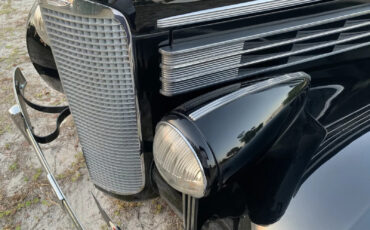 LaSalle-Series-50-1938-Sedan-14
