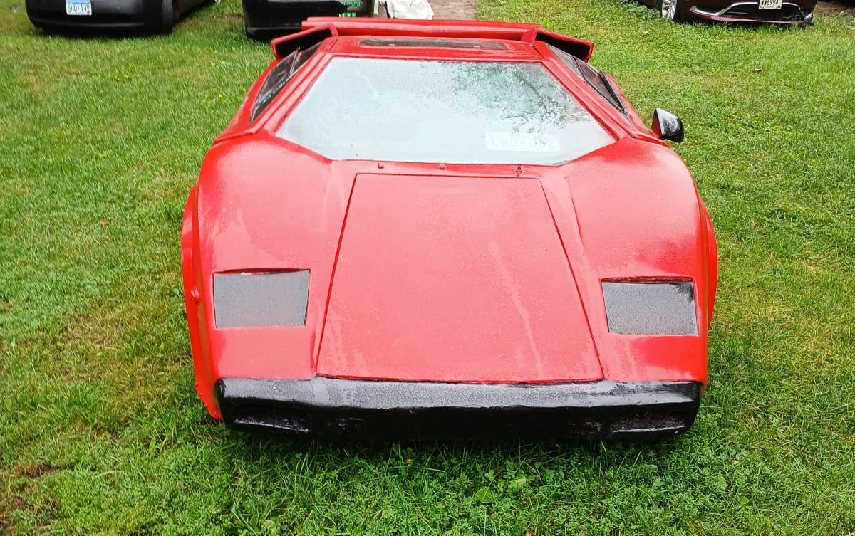 Lamborghini-countach-1984-red-1