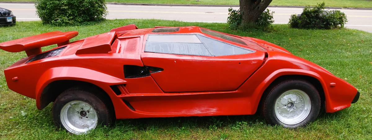 Lamborghini-countach-1984-red-3