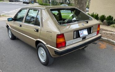 Lancia-delta-1982-8