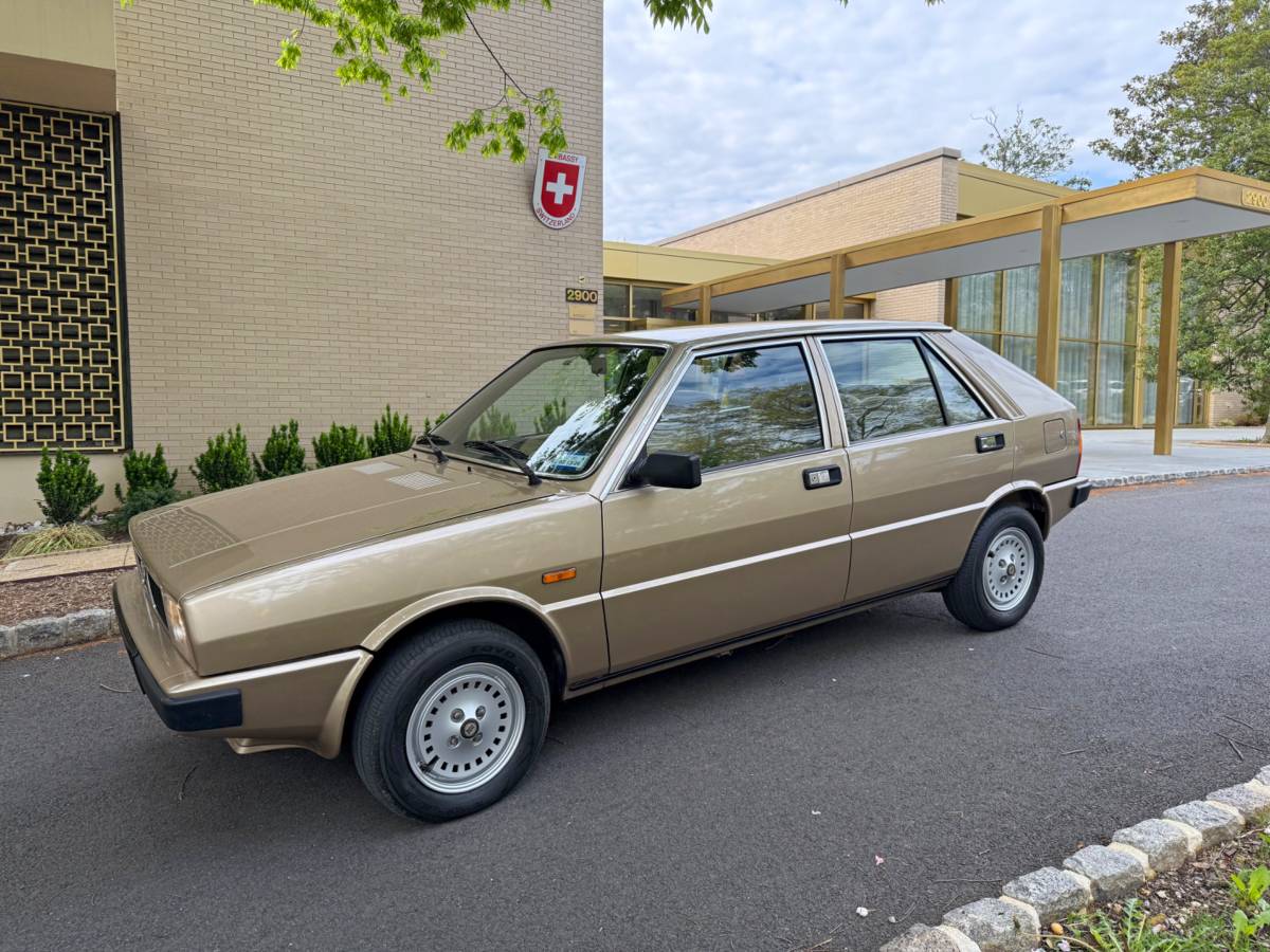 Lancia-delta-1982