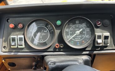Land-Rover-88-1983-11
