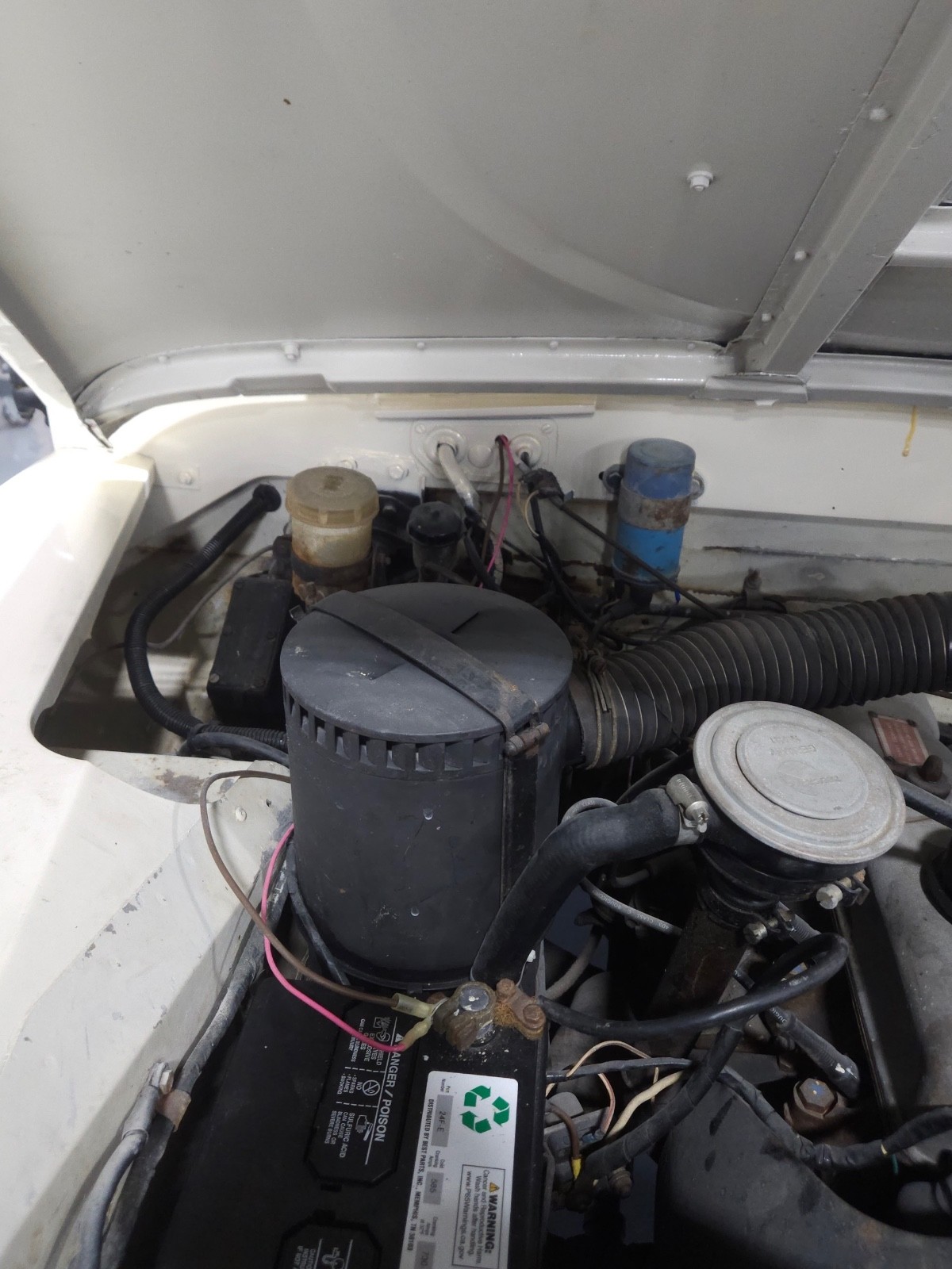 Land-Rover-Defender-1972-SUV-14