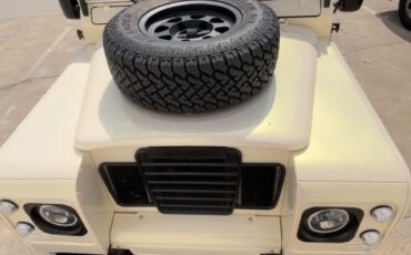 Land-Rover-Defender-1972-SUV-21
