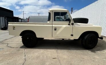 Land-Rover-Defender-1972-SUV-27