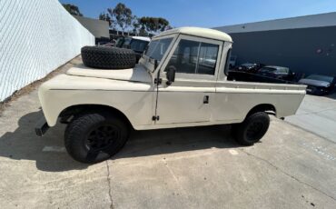 Land-Rover-Defender-1972-SUV-33
