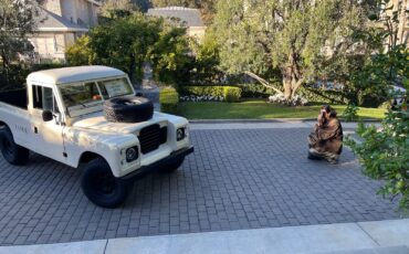 Land-Rover-Defender-1972-SUV-38