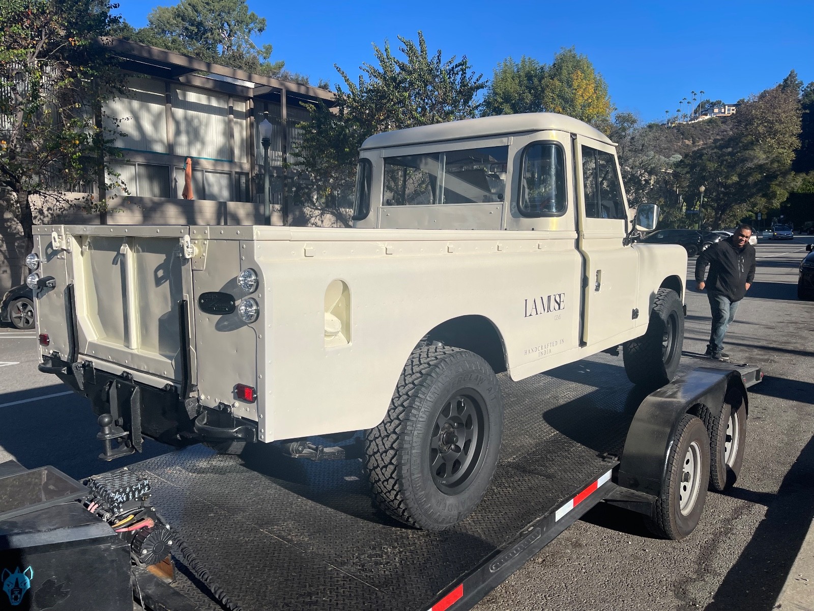 Land-Rover-Defender-1972-SUV-39