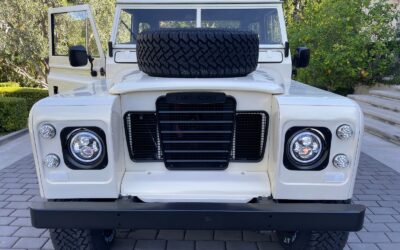 Land Rover Defender 1972 SUV