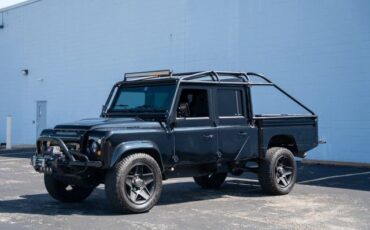 Land-Rover-Defender-1986-Truck-5
