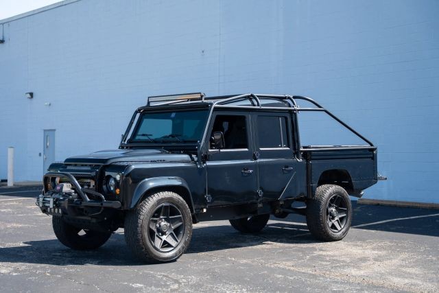Land-Rover-Defender-1986-Truck-5
