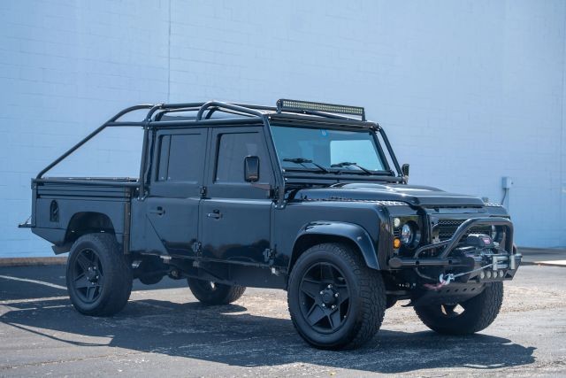 Land-Rover-Defender-1986-Truck-7