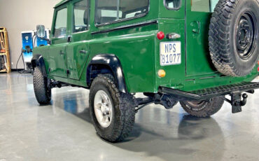 Land-Rover-Defender-1989-SUV-17