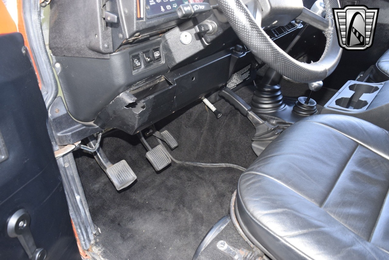 Land-Rover-Defender-1989-other-23