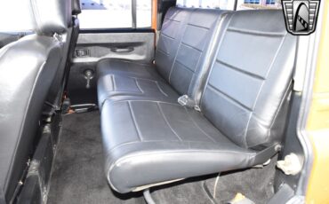 Land-Rover-Defender-1989-other-25